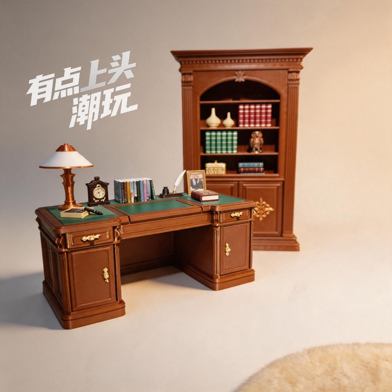 Vintage Collectible Furniture - طقم كرسي مكتب أمريكي عتيق مصغر