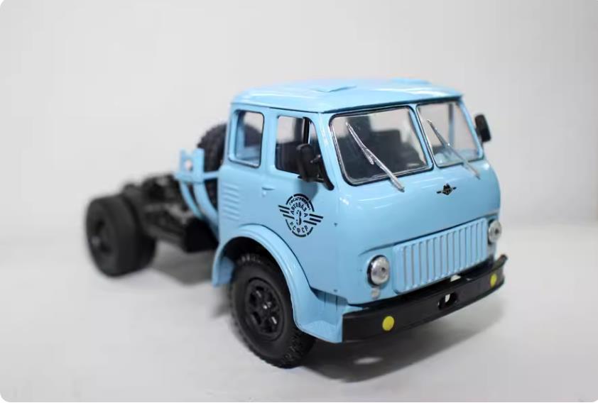 نموذج شاحنة نقل روسية MAZ 504  - مراجعة Vintage Collectible Trucks وسعره
