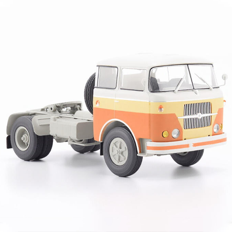 نموذج مصغر بمقياس 1:43 من سبيك - مراجعة Vintage Collectible Trucks وسعره