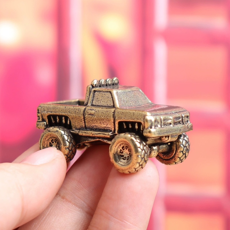 خمر النحاس بيك اب شاحنة نموذج  - مراجعة Vintage Collectible Trucks وسعره