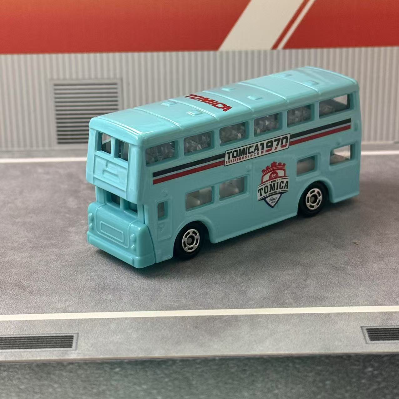 تاكارا تومي توميكا آسيا 120 رق - مراجعة Vintage Collectible Toy Cars وسعره